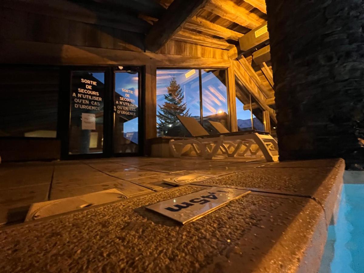 Appartement Ski Aux Pieds Dans Residence Premium Piscine, Sauna Hamam Сен-Мартен-дьо-Белвил Екстериор снимка